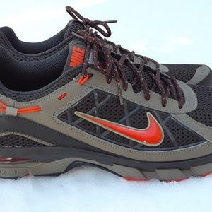 Men's sz 13 Nike Trail Ridge Trainer Hiking Shoes